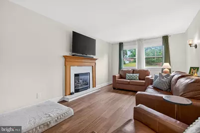 46 Greenwood Drive, Blackwood, NJ 08012 - Photo 13
