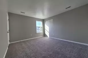 8 Locust Ln, Swedesboro, NJ 08085 - Photo 11