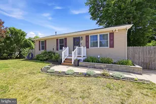 871 Trenton Ave, Sewell, NJ 08080 - Photo 1
