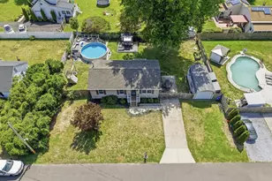 871 Trenton Ave, Sewell, NJ 08080 - Photo 3