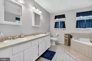 117 Cider Press Dr, Harrison Township, NJ 08062 - Photo 31