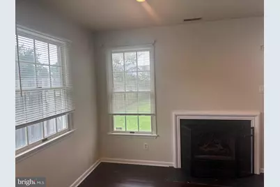 114 Carriage Lane, Swedesboro, NJ 08085 - Photo 7