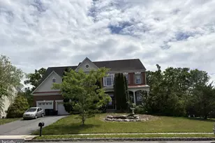 908 Mannington Dr, Monroe Township, NJ 08094 - Photo 1