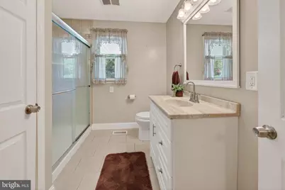 49 W Tomlin Station Road, East Greenwich Township, NJ 08056 - Photo 17