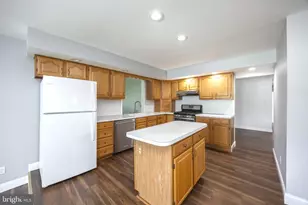 263 Forrest Dr, Blackwood, NJ 08012 - Photo 9