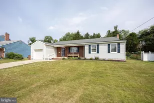 263 Forrest Dr, Blackwood, NJ 08012 - Photo 3