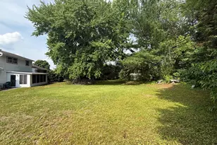 422 Birch Dr, East Greenwich Township, NJ 08056 - Photo 17