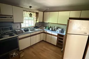 422 Birch Dr, East Greenwich Township, NJ 08056 - Photo 5