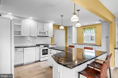118 Robins Run E, Swedesboro, NJ 08085 - Photo 13