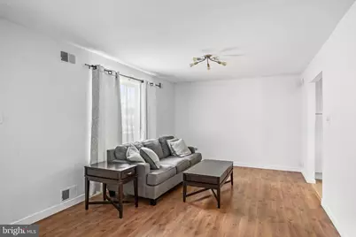 118 Robins Run E, Swedesboro, NJ 08085 - Photo 5