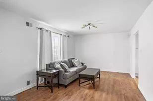 118 Robins Run E, Swedesboro, NJ 08085 - Photo 5