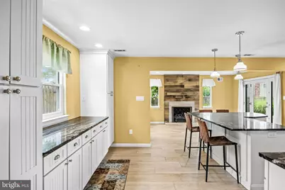 118 Robins Run E, Swedesboro, NJ 08085 - Photo 7
