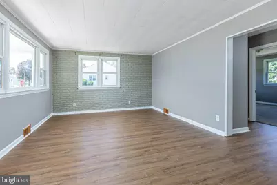 105 N Warren Street, Woodbury, NJ 08096 - Photo 11