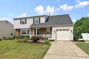 8 Chesterfield Rd, Sewell, NJ 08080 - Photo 3