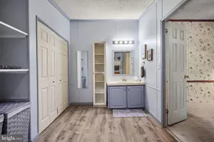 212 Karen Dr, Monroe Township, NJ 08094 - Photo 23