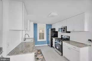 64 E Centre St, Woodbury, NJ 08096 - Photo 11