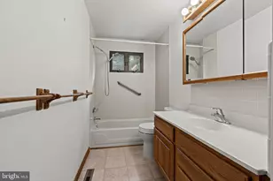 26 Dogwood Ln, Blackwood, NJ 08012 - Photo 17