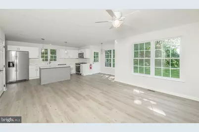 15 S Academy Street, Glassboro, NJ 08028 - Photo 3