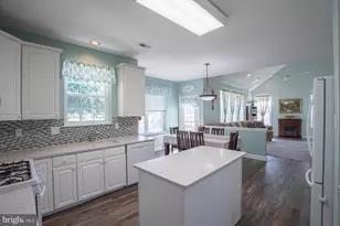 28 Rachel Lauren Way, Monroe Township, NJ 08094 - Photo 7