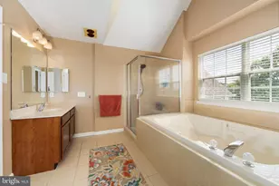 804 Monet Ct, Monroe Township, NJ 08094 - Photo 29