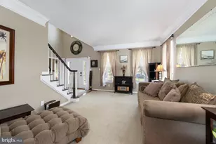 804 Monet Ct, Monroe Township, NJ 08094 - Photo 9