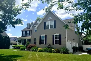 804 Monet Ct, Monroe Township, NJ 08094 - Photo 1