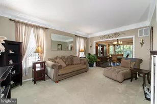 804 Monet Ct, Monroe Township, NJ 08094 - Photo 7