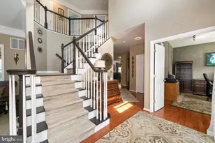 804 Monet Ct, Monroe Township, NJ 08094 - Photo 5
