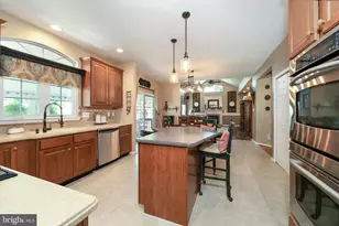 804 Monet Ct, Monroe Township, NJ 08094 - Photo 13