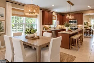 1052 Bonnie Blue Cir, Monroe Township, NJ 08094 - Photo 5