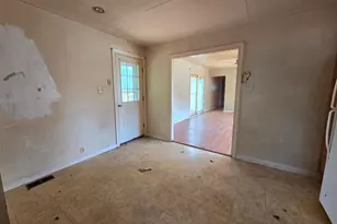 1846 Asbury Ave, Woodbury, NJ 08096 - Photo 3