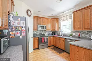 306 Brandywine Dr, Monroe Township, NJ 08094 - Photo 13