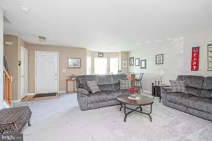 306 Brandywine Dr, Monroe Township, NJ 08094 - Photo 5