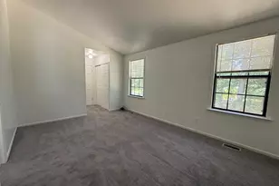 343 Brookdale Blvd, Monroe Township, NJ 08094 - Photo 9