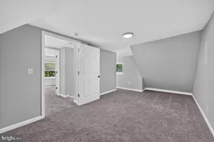 27 S Market St, Greenwich Township, NJ 08027 - Photo 21
