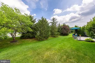 27 Embassy Dr, Woolwich Township, NJ 08085 - Photo 7