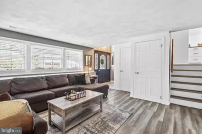 1049 Standish Drive, Blackwood, NJ 08012 - Photo 7