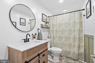 1049 Standish Dr, Blackwood, NJ 08012 - Photo 23