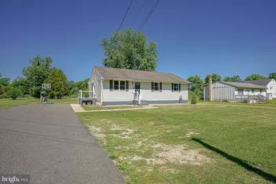 377 N Tuckahoe Road, Monroe Township, NJ 08094 - Photo 1