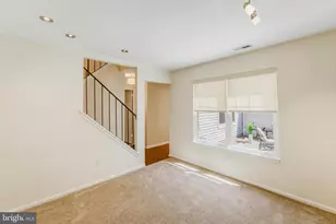 37 Tarragon Ct, West Deptford, NJ 08086 - Photo 7