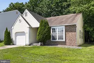 629 Panama Ct, Monroe Township, NJ 08094 - Photo 1