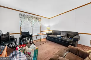 191 Rita Pl, Monroe Township, NJ 08094 - Photo 13