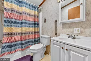 191 Rita Pl, Monroe Township, NJ 08094 - Photo 9