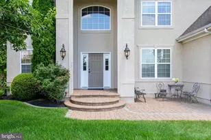 301 Long Meadow Dr, Harrison Township, NJ 08062 - Photo 3