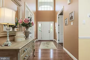 301 Long Meadow Dr, Harrison Township, NJ 08062 - Photo 5