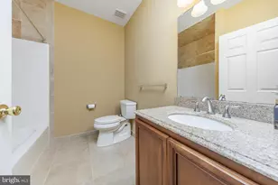 208 Hickory Ln, Harrison Township, NJ 08062 - Photo 53