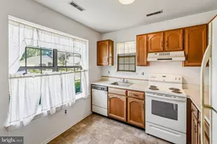 30 Kelly Dr, Deptford, NJ 08096 - Photo 5