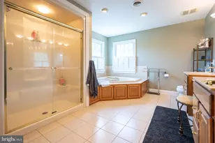 710 Nicole Dr, East Greenwich Township, NJ 08056 - Photo 19