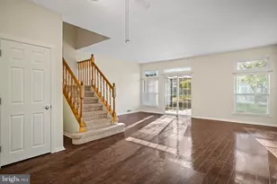 817 Thoreau Ln, Monroe Township, NJ 08094 - Photo 7