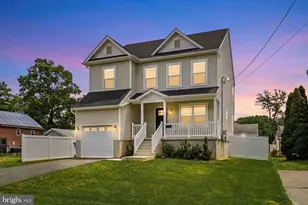 1306 Washington Ave, West Deptford, NJ 08096 - Photo 1